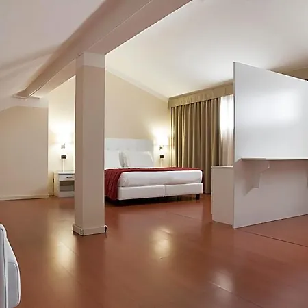 Tourist Hotel Torino