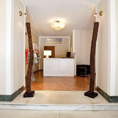 Hotel Tourist