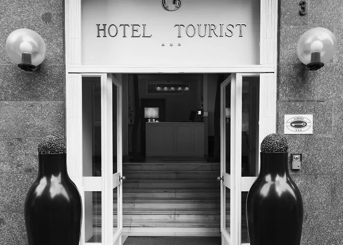 Tourist Hotel 3*