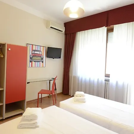 Hotel Tourist 3*