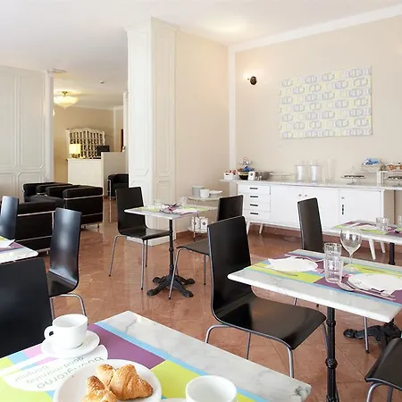 Tourist Hotel Turin