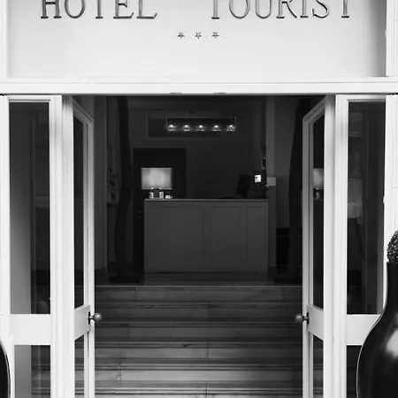 Tourist Hotel 3*